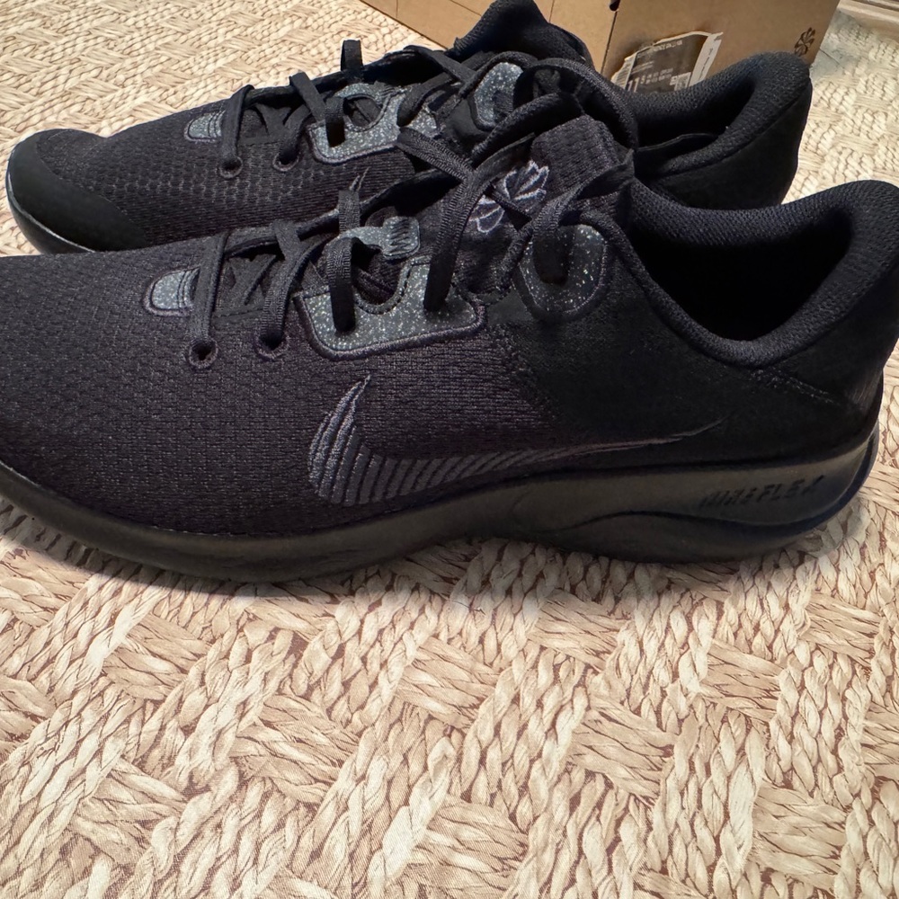 Nike flex experience Rn 11